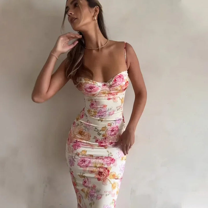 Beautiful women's floral summer maxi dress, long, elegant, with pastel print and adjustable straps.