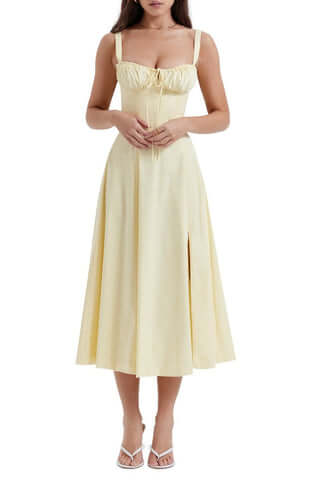 Stylish women's floral spring midi dress, perfect for elegant evening parties.