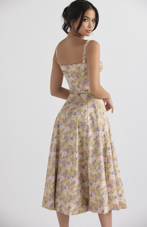 Vibrant floral print women's spring midi dress, elegant & versatile for many occasions.
