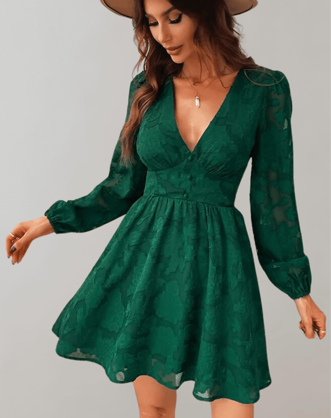 Elegant women's floral V-neck long sleeve cocktail dress, perfect for spring/summer parties & fashion.