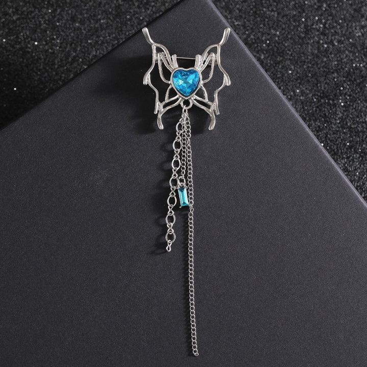Unique flower and chain design brooch, an elegant accessory and stylish lapel pin for women.