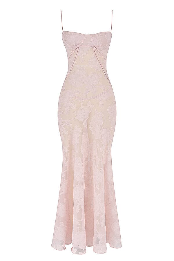 Party-perfect flowy maxi dress for women, an elegant and chic option for celebrations and social gatherings.