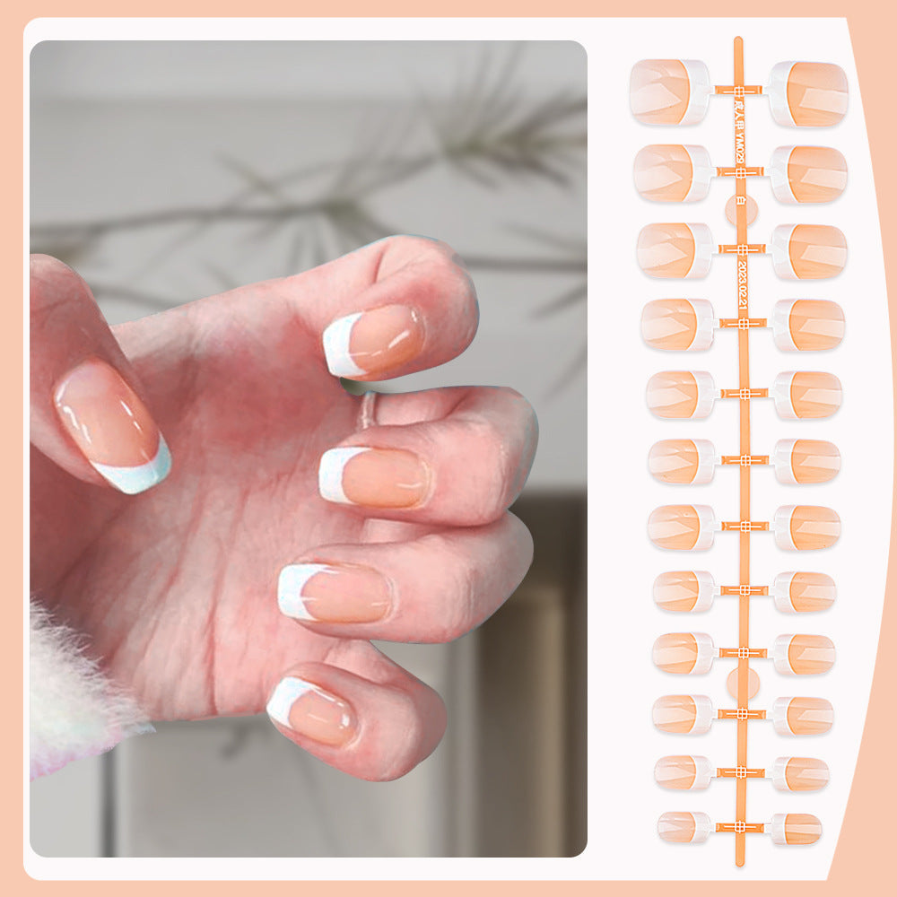 Elegant women's French tip press-on nails for a quick & instant manicure. Perfect false nails for beauty.