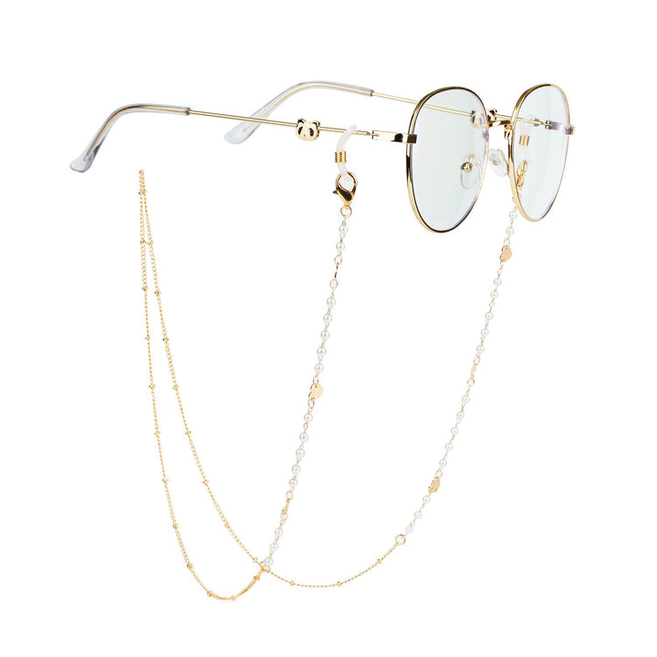 Stylish women's eyewear chain featuring delicate pearls & elegant decorative accents. Secure & fashionable accessory.