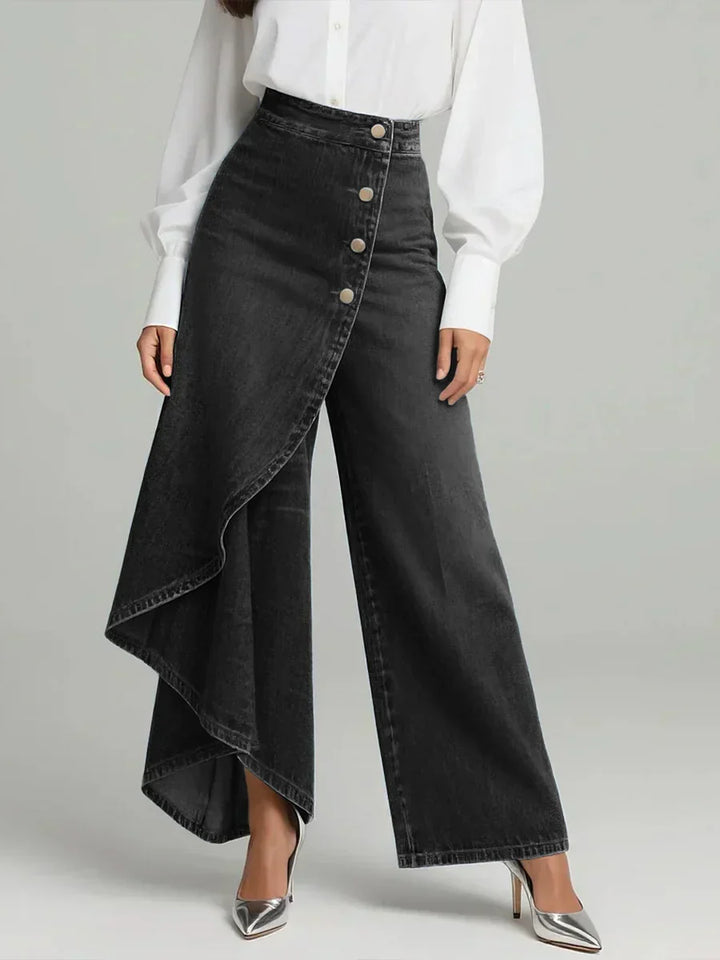 Comfortable and elegant women's wide-leg pants with a high waist, suitable for both office and casual chic.