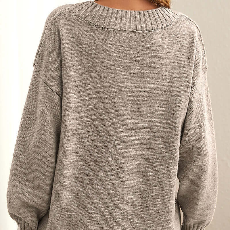 Stylish women's versatile knitwear sweater, perfect for casual chic fall outfits & winter fashion.