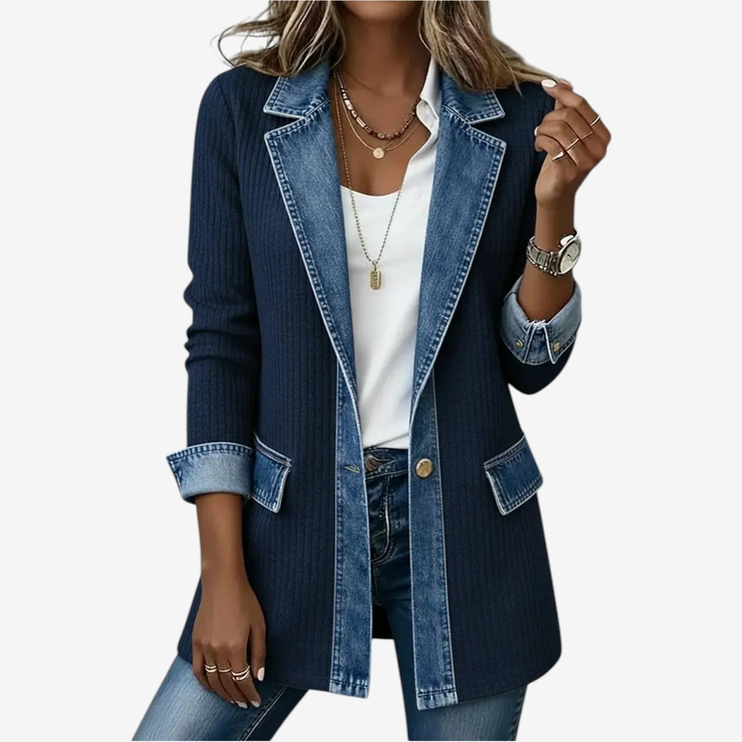 Sophisticated women's jacket: elegant layered collar and button-front design, perfect for versatile wear.