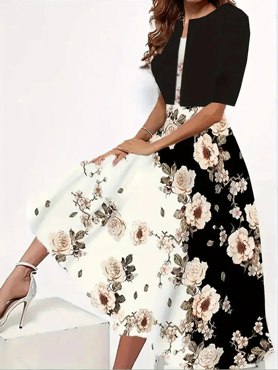 Sophisticated women's long dress, timeless elegant maxi for versatile and comfortable fashion.