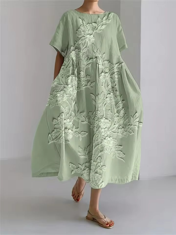 Comfortable women's loose round neck maxi dress, ideal for everyday casual summer style.
