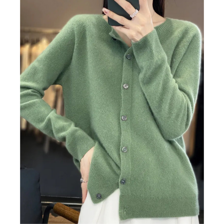 Beautiful women's O-neck cardigan, a warm and elegant luxury sweater ideal for winter fashion.