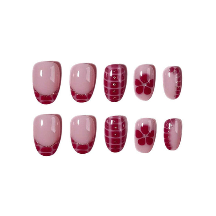Artistic marble false nails for women, perfect for a beautiful and easy press-on nail art manicure.