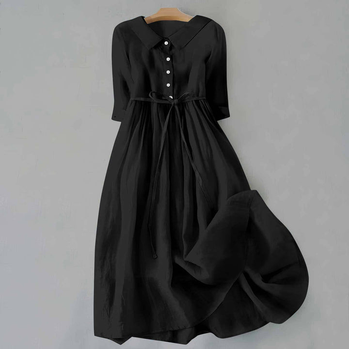 Comfortable women's maxi dress. Versatile and elegant for warm weather fashion.