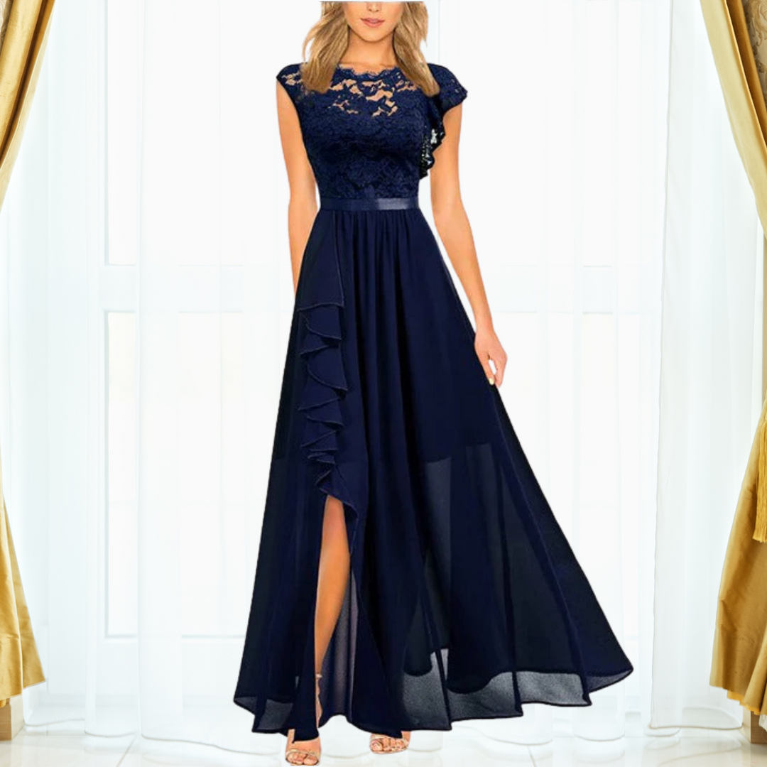 Women's elegant split maxi dress, ideal as a party dress or special occasion evening gown for a stunning look.