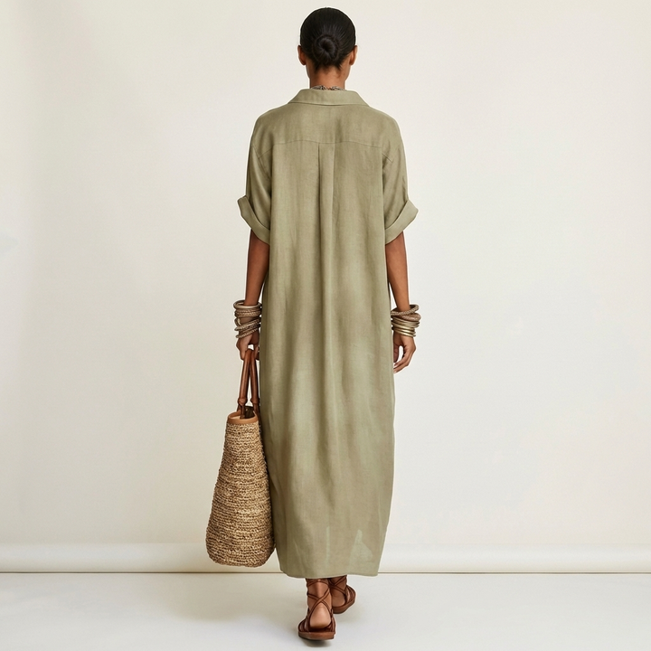 Casual yet stylish women's maxi dress. Relaxed fit, contrast collar, short sleeves, and button-front.