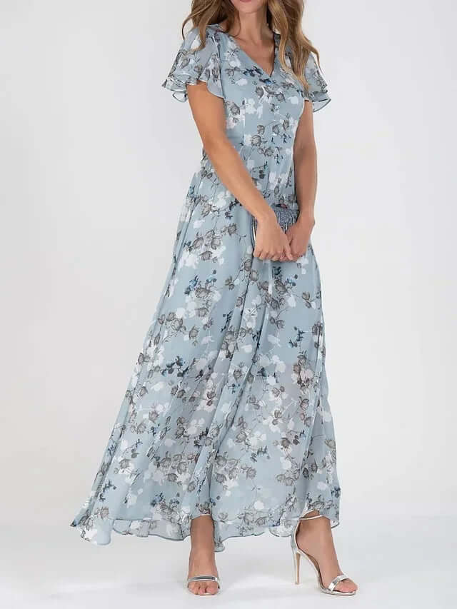 Elegant women's midi dress, perfect for day to night wear, offering a versatile and timeless chic style.