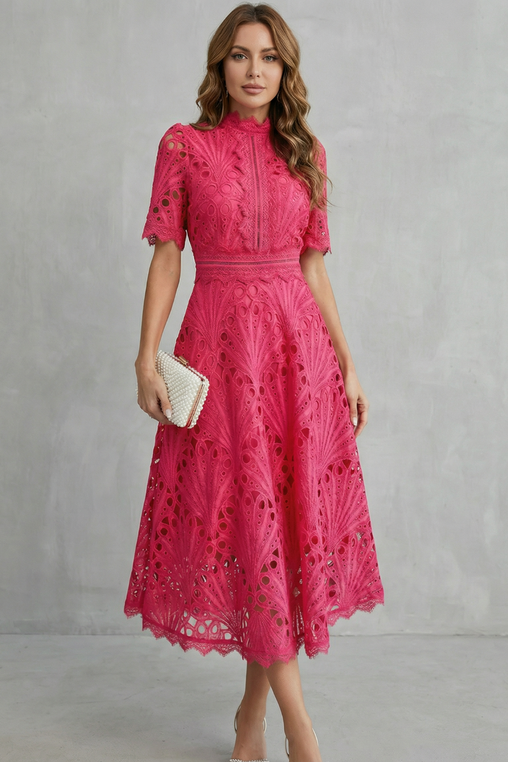 Flowy women's midi dress, versatile for casual chic outfits, vacation wear or a relaxed evening look.