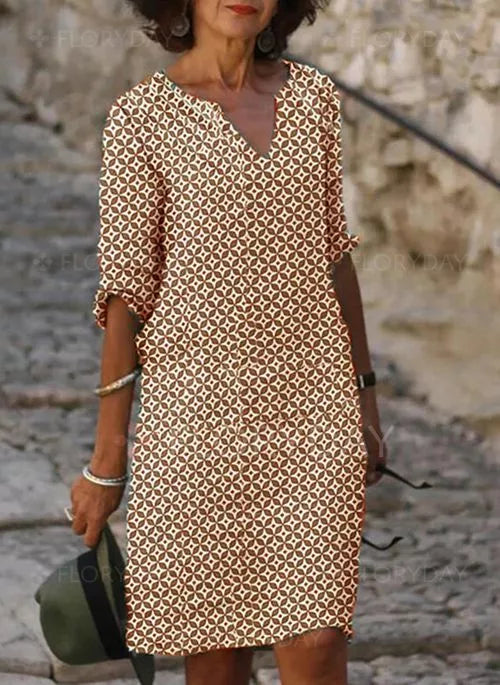Timeless elegant women's midi dress, comfortable and flattering for any occasion. Versatile long sleeve style.