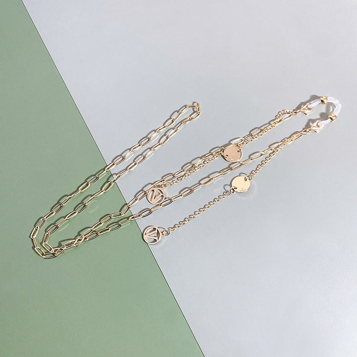 Versatile women's modern pendant necklace, contemporary design, perfect for daily wear.