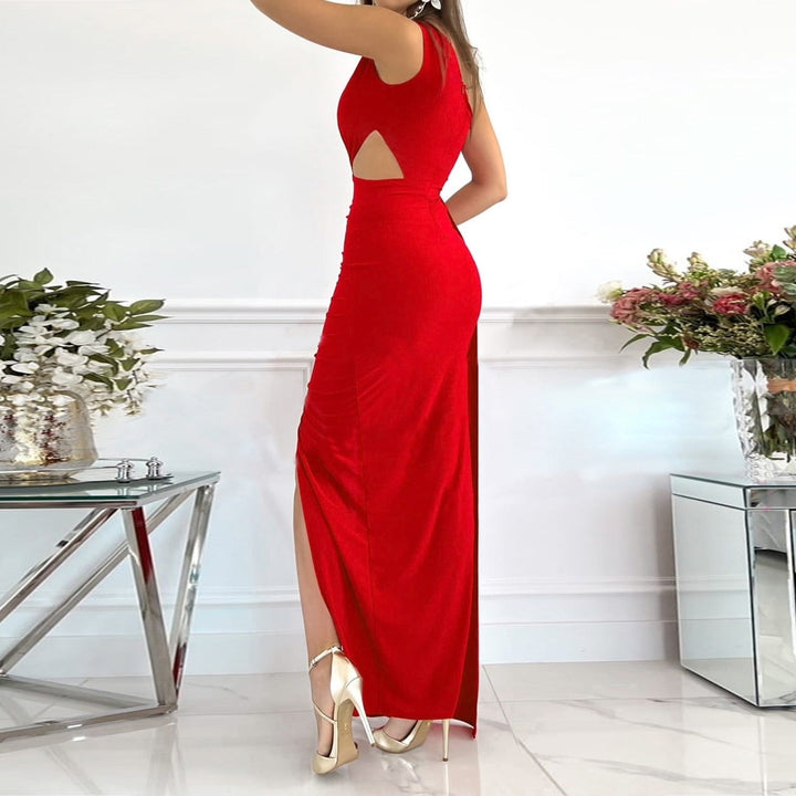 Chic one shoulder maxi dress with elegant draping, perfect for women's formal evening wear.