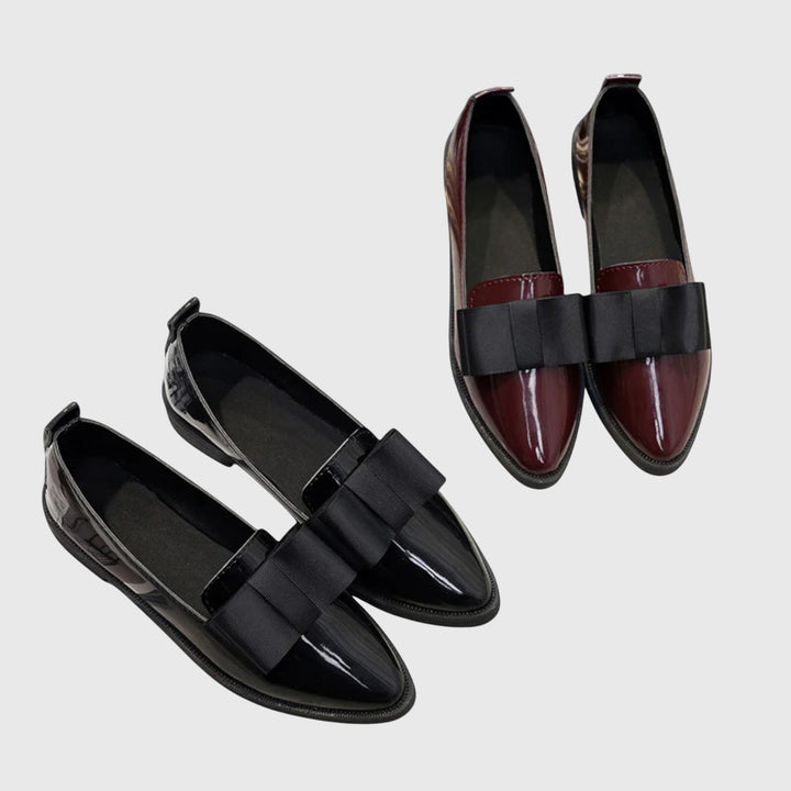 Versatile women's orthopaedic loafers for everyday wear. Comfortable flat shoes with elegant slip-on style.