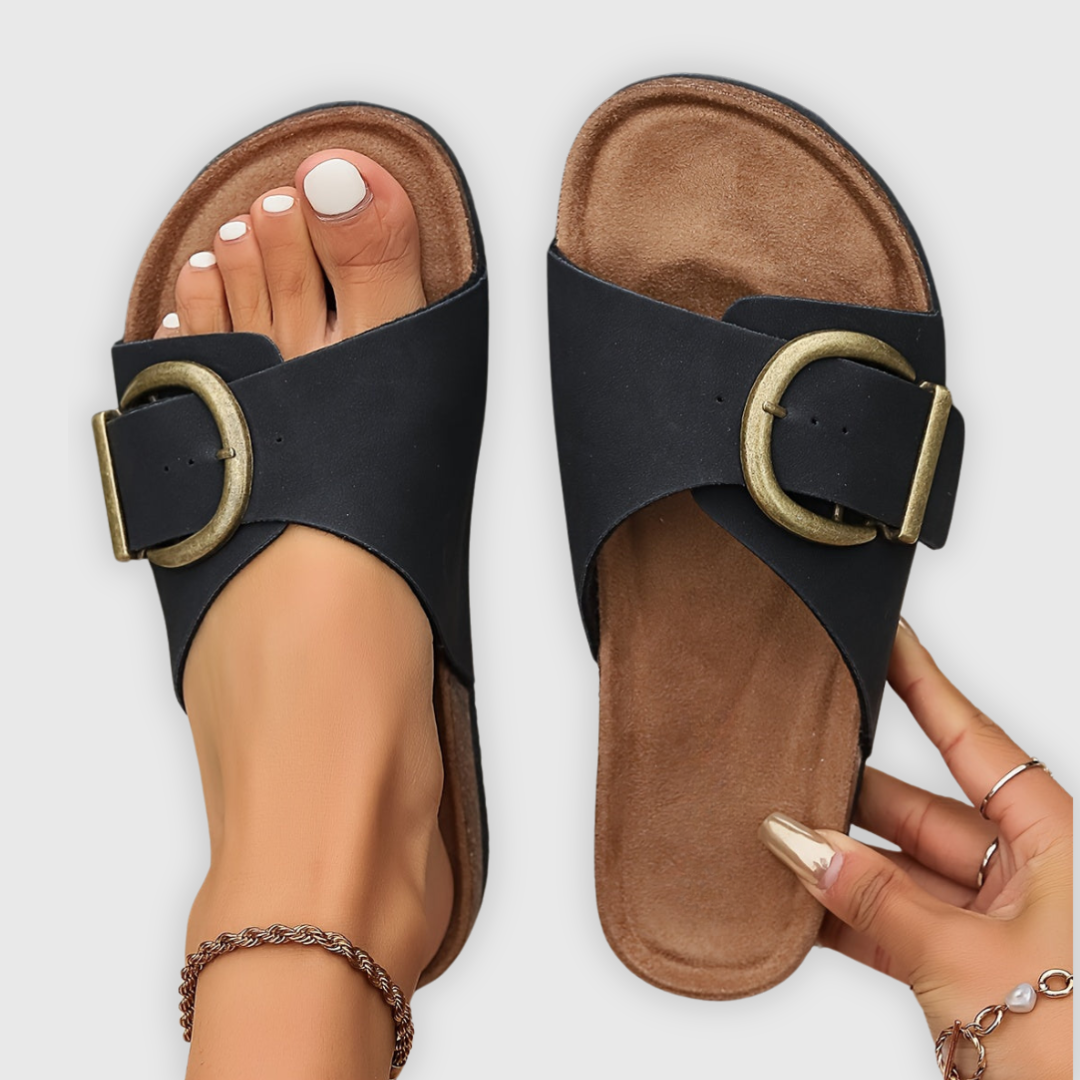 All-day comfort in elegant women's orthopedic sandals, perfect for summer outings with arch support.
