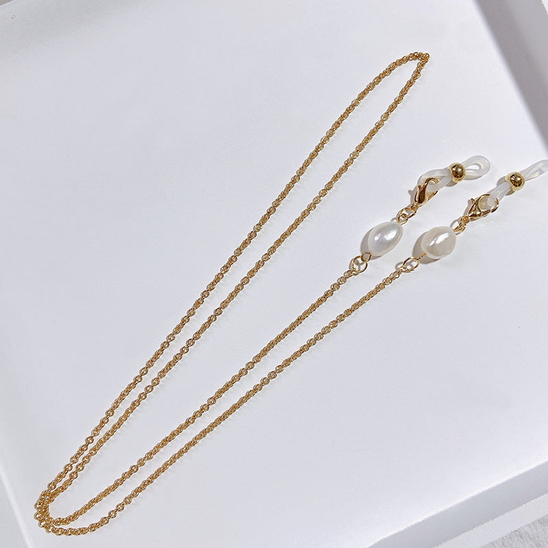 Elegant pearl & gold/silver chain for women. Functions as a jewelry holder, necklace holder, or stylish glasses chain.