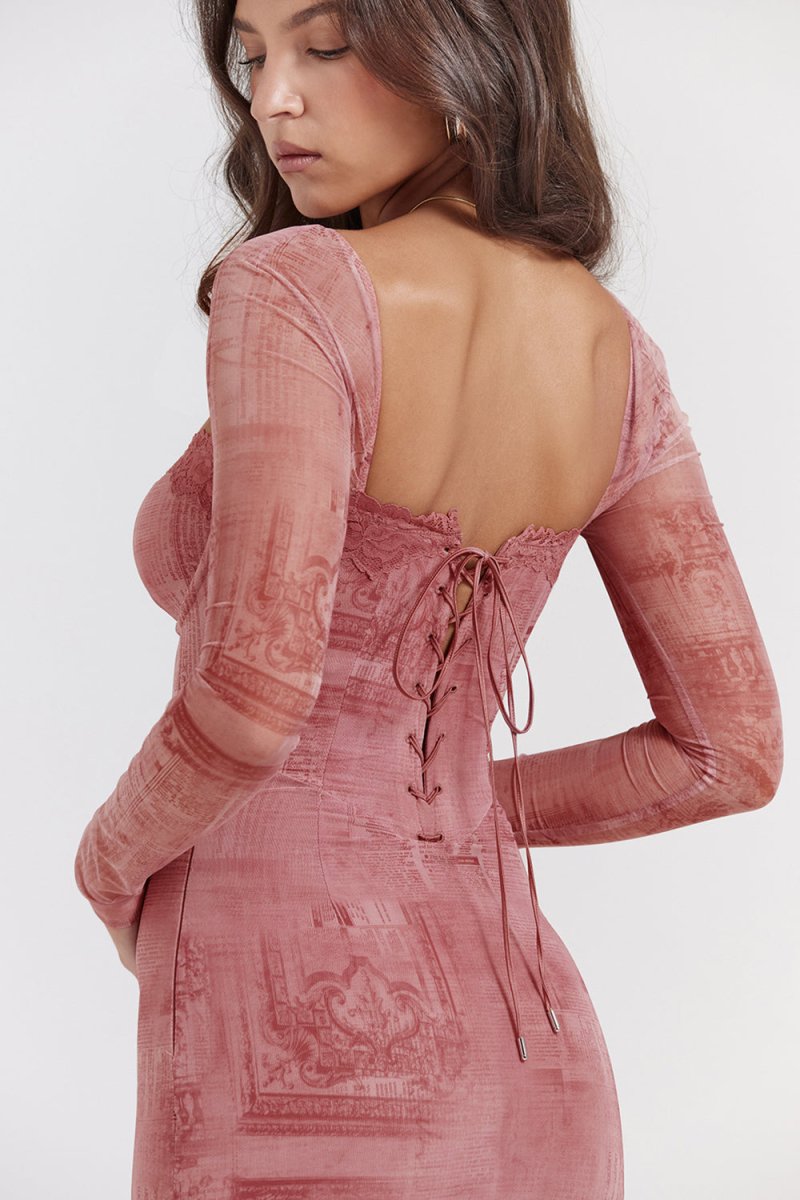 Retro-inspired women's pink midi dress with fitted long sleeves & elegant design.