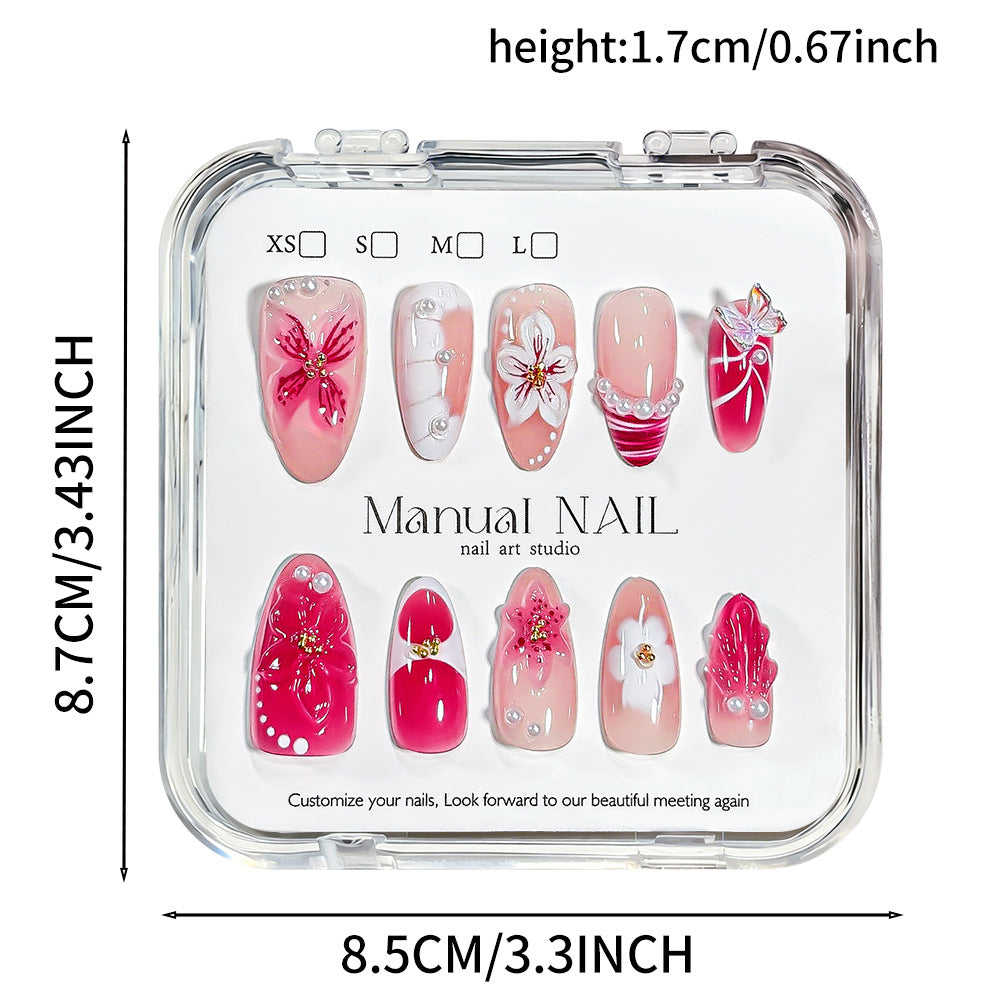 Delicate flower design press-on nails for women. Elegant floral nail art, perfect false nails for any occasion.