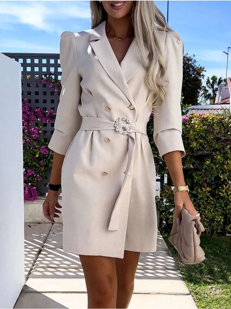 Sophisticated women's printed midi dress with an elegant collar, a perfect occasion blazer dress.