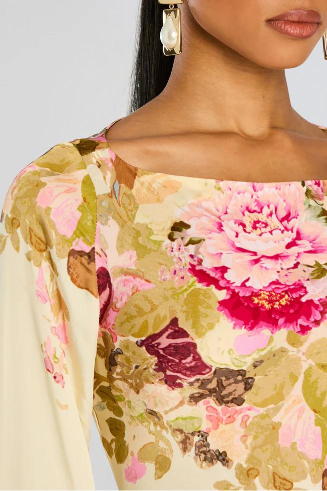 Versatile women's elegant printed maxi dress, a flowy long dress perfect for spring, summer, and casual to evening events.
