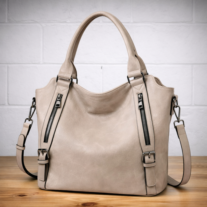 Stylish quilted design women's crossbody bag, elegant faux leather shoulder accessory.