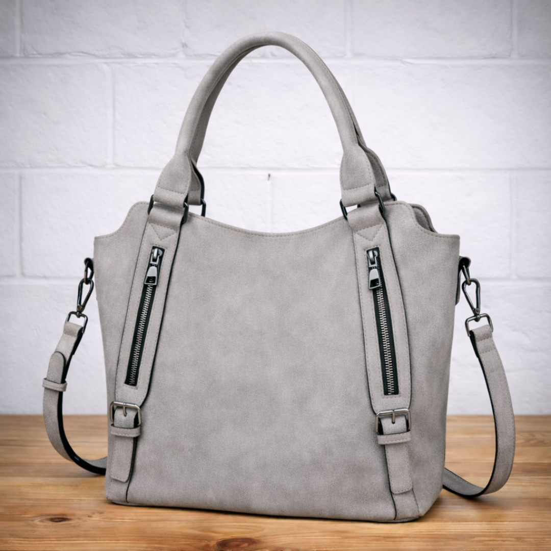 Women's elegant quilted faux leather crossbody shoulder bag for chic daily style.