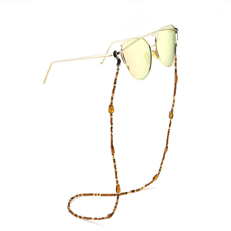 Stylish women's resin bead bracelet with intricate design, ideal for an elegant fashion statement.