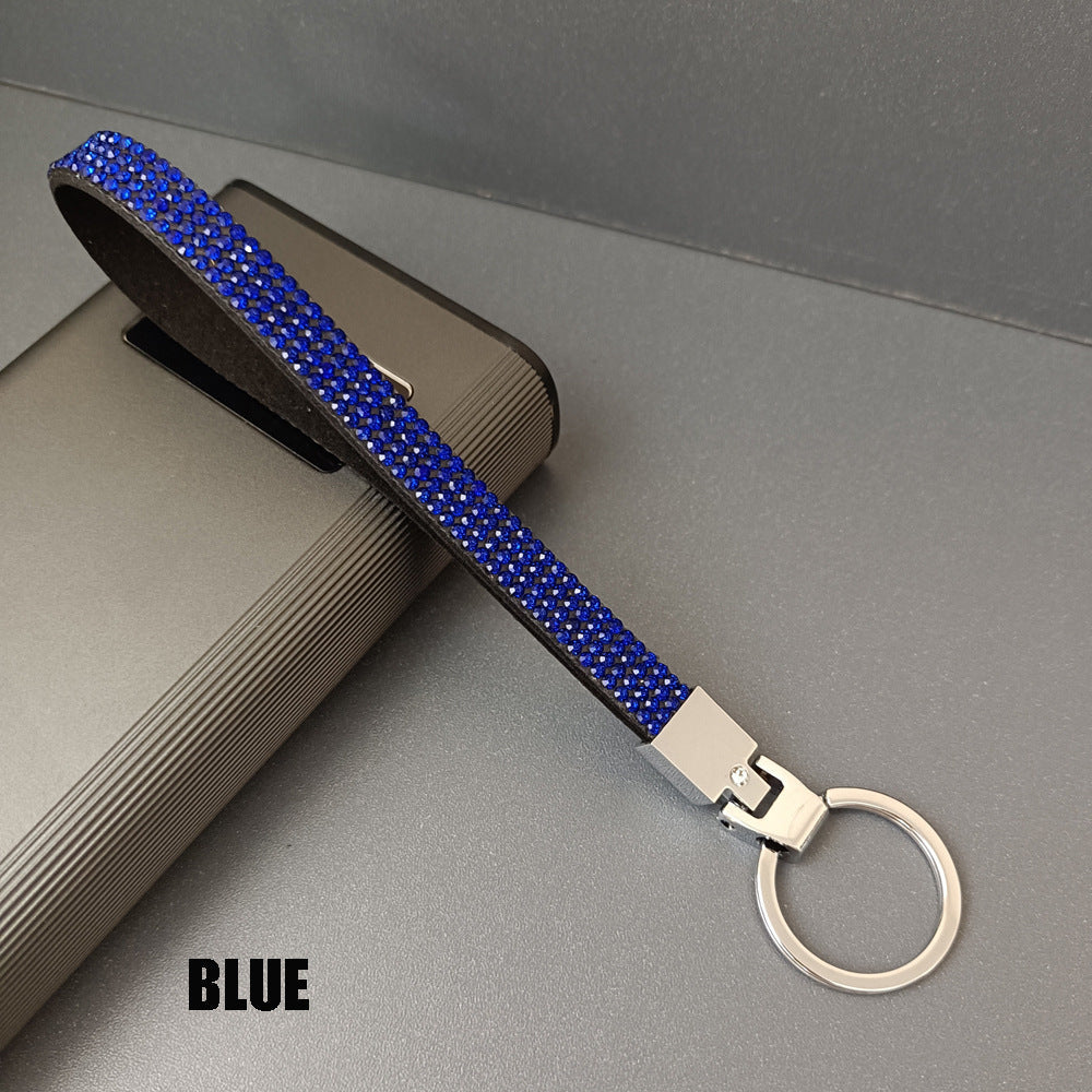 Elegant women's sparkling rhinestone keychain, a fashionable and durable accessory.