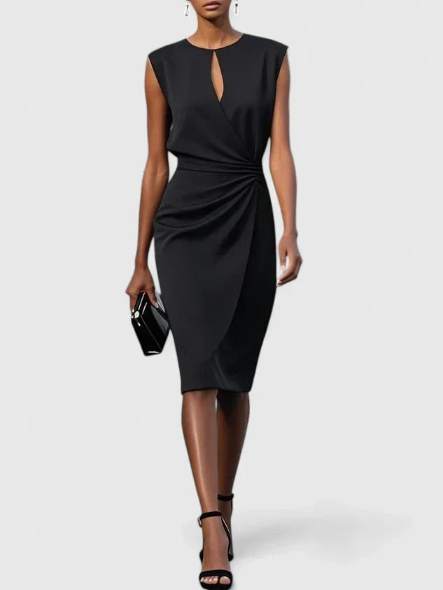 Chic women's midi dress featuring a stylish ruched waist and keyhole neckline, versatile for any occasion.