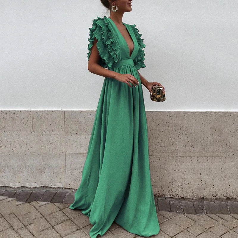 Stylish women's maxi dress with elegant ruffles, ideal for parties & formal gatherings. Versatile evening wear.