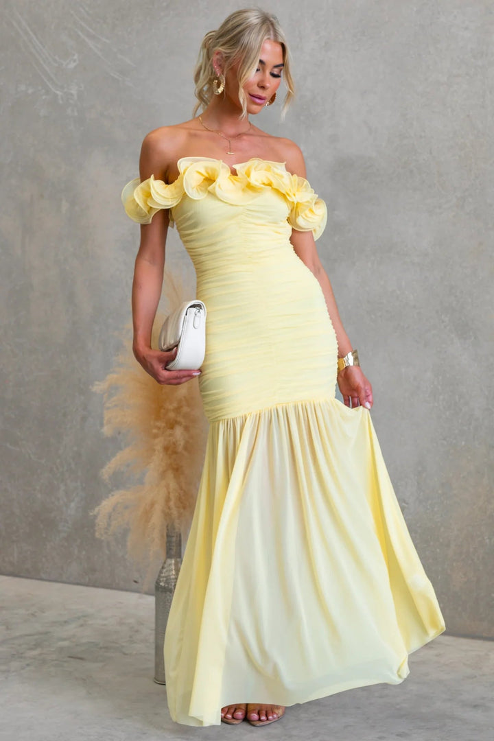 Chic women's off-shoulder ruffled evening dress, a graceful long formal gown for weddings & parties.