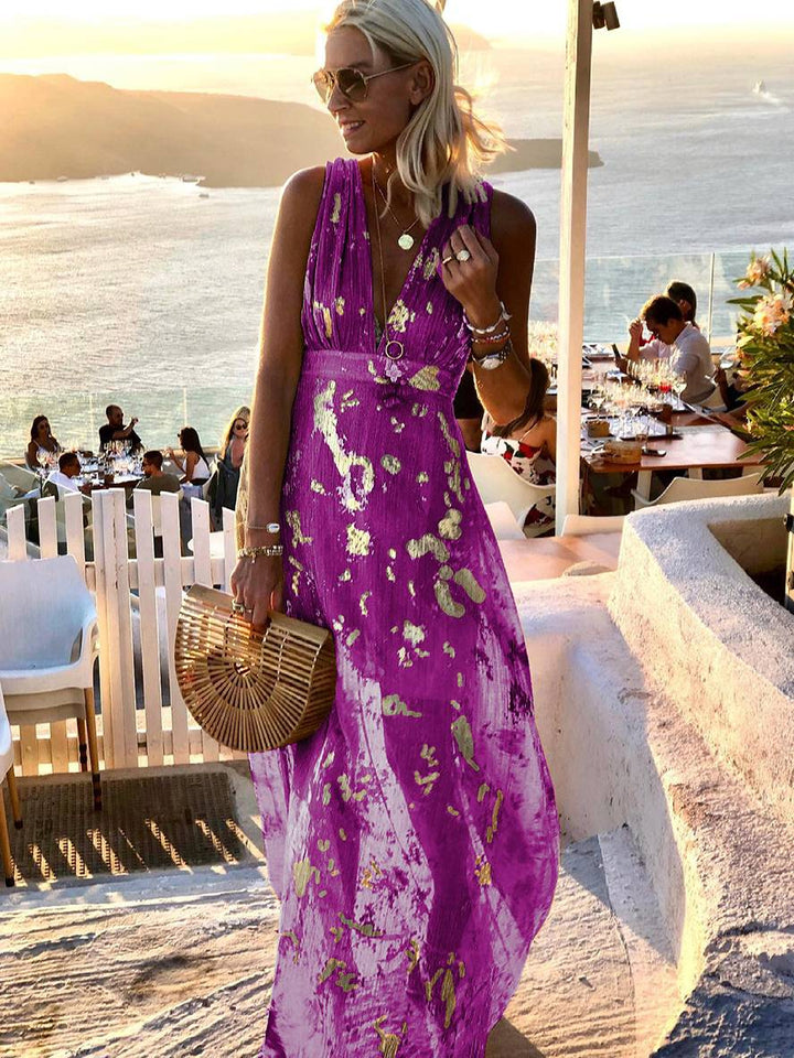 Flowing women's sequin maxi dress, comfortable and chic for spring/summer events. A sparkly & elegant party dress.