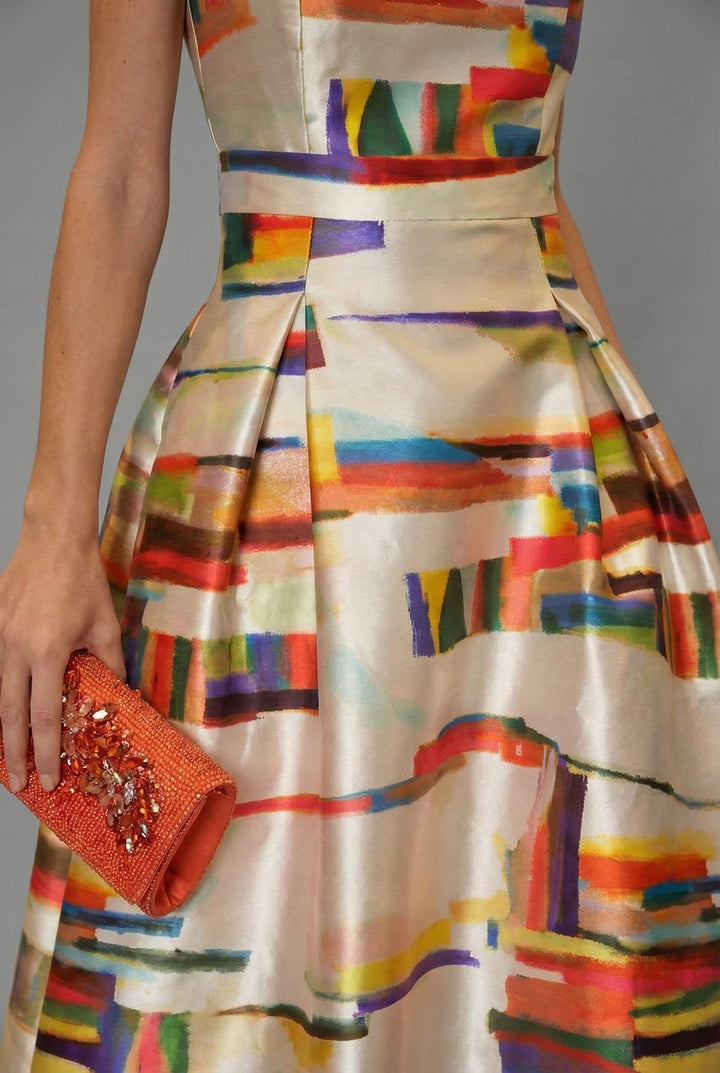 Elegant women's sleeveless maxi dress, a flattering multicolour formal evening gown.