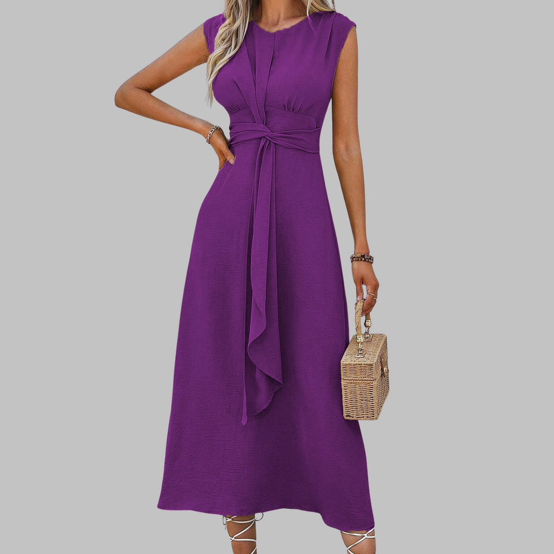 Beautiful round neck sleeveless maxi dress for women, combining effortless style with elegant summer comfort.