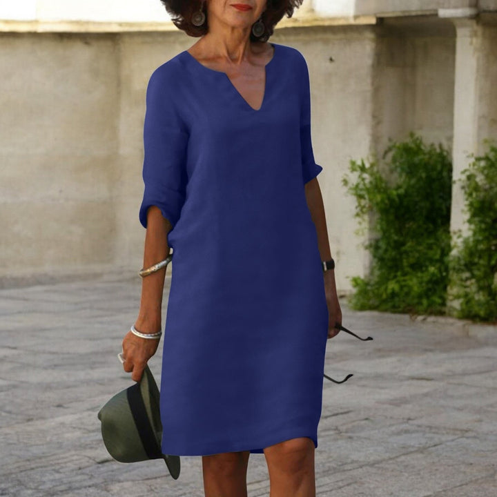 Chic women's versatile summer midi dress. Elegant sleeveless design offers everyday comfort & feminine style.