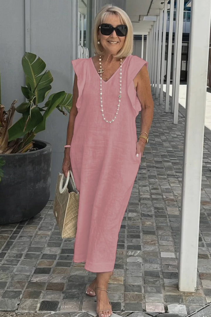 Elegant women's sleeveless maxi dress, a stylish choice for summer parties and events.