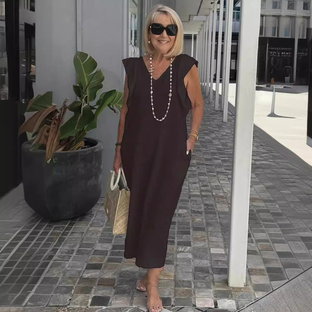 Women's casual sleeveless V-neck maxi dress, comfortable and stylish for summer days.