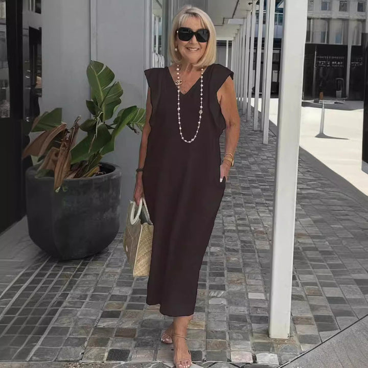 Women's casual sleeveless V-neck maxi dress, comfortable and stylish for summer days.