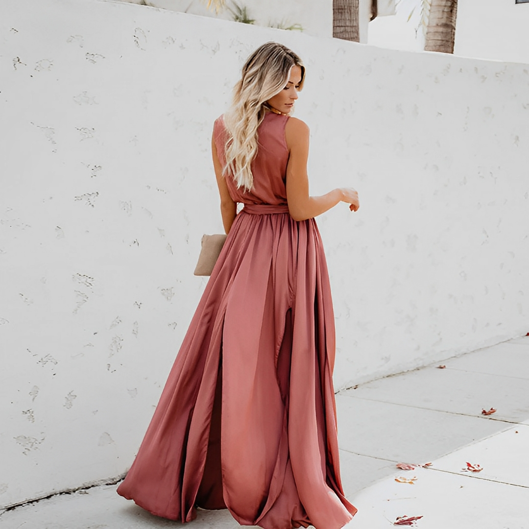 Stylish women's formal maxi dress with cinched waist belt, ideal for summer evening events & formal gatherings.