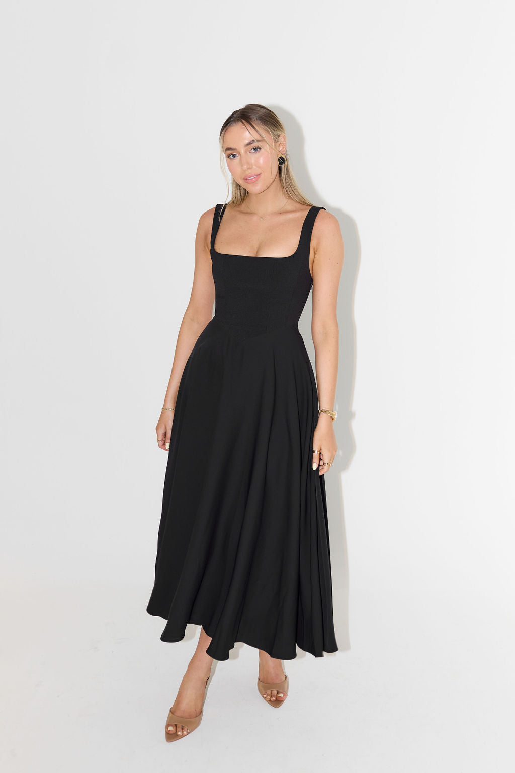 Elegant women's square neck midi dress, a versatile piece perfect for both formal and party wear.