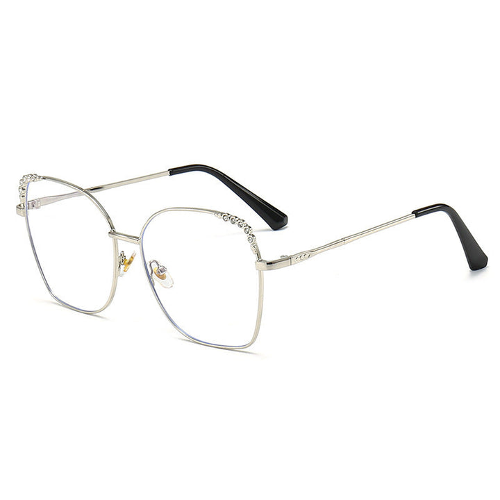 Trendy women's square sunglasses. Adorned with sparkling accents for fashion-forward UV protection.