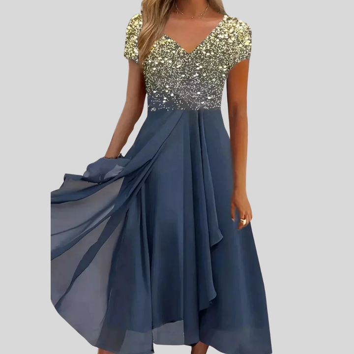Stylish women's elegant dress with a flattering fit, suitable for multiple occasions. A chic and comfortable statement piece.