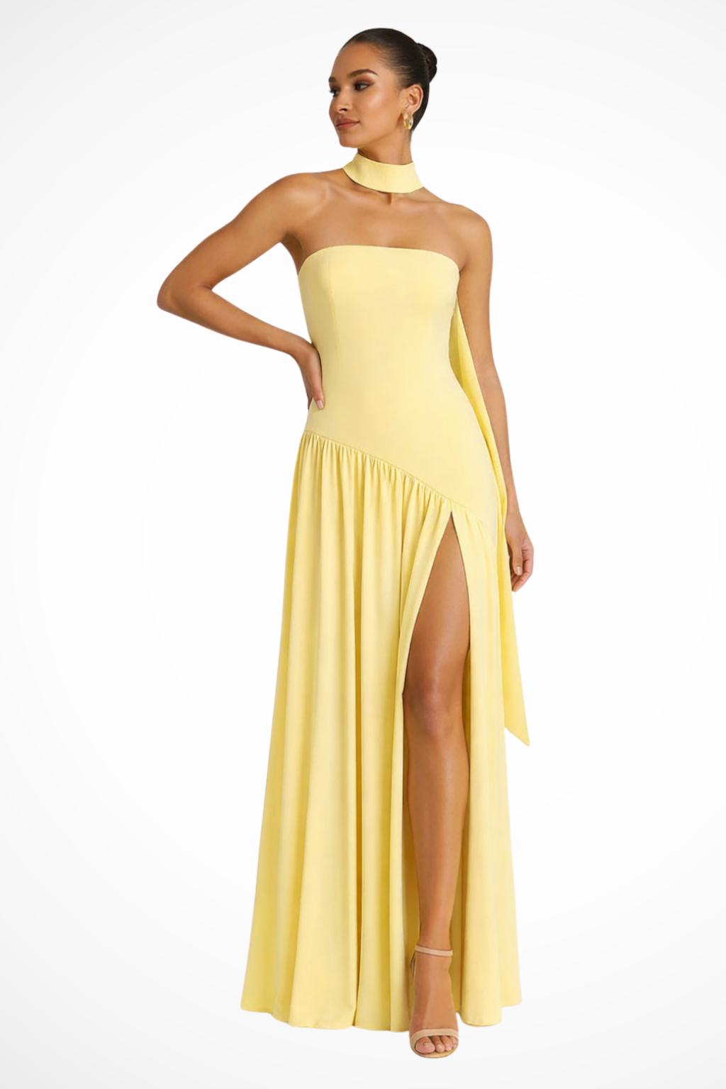Chic strapless long maxi dress with an elegant side slit, ideal for summer parties or special occasion events.