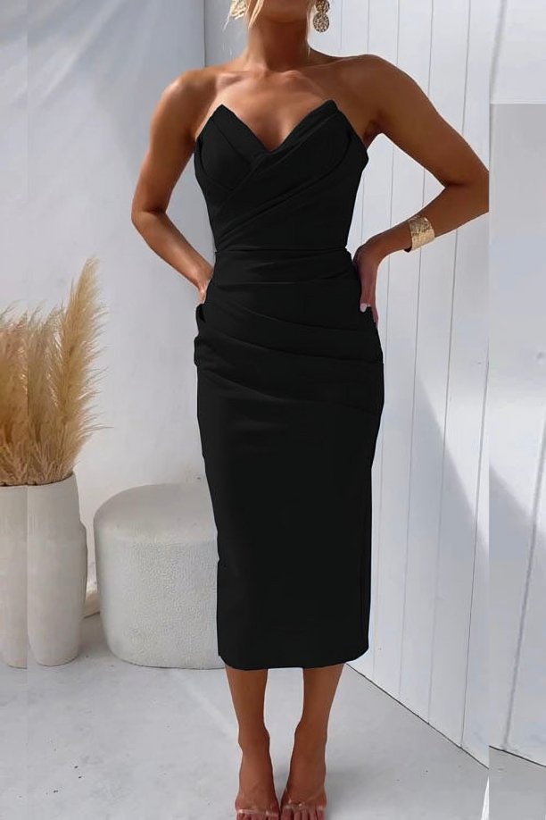 Figure-flattering elegant strapless midi dress with a draped sweetheart neckline for women's special events.
